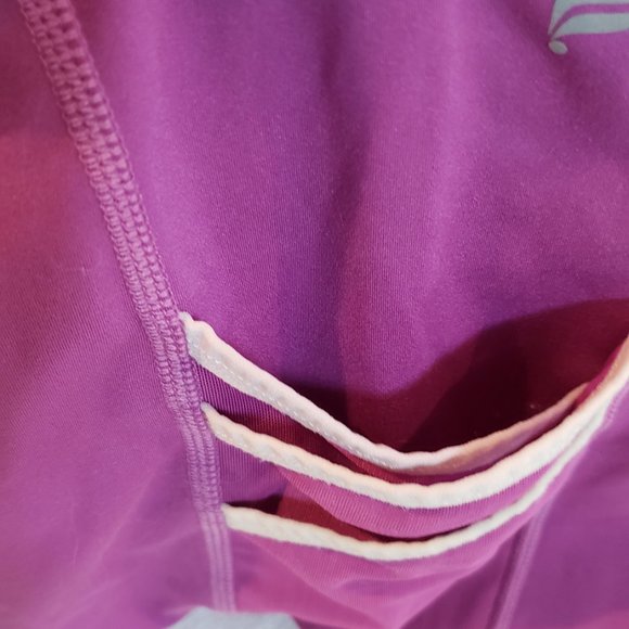 Fabletics High-Waisted Motion365® Short - Picture 2 of 4